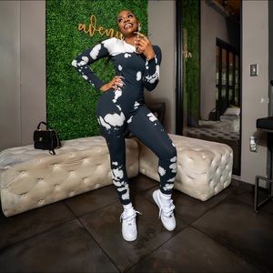 Women’s ones piece